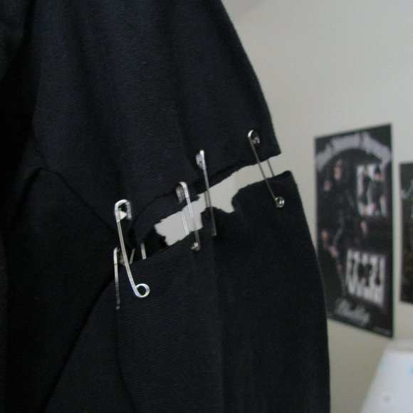 Handmade Black Pleated Mini Skirt - Picture 6 of 6